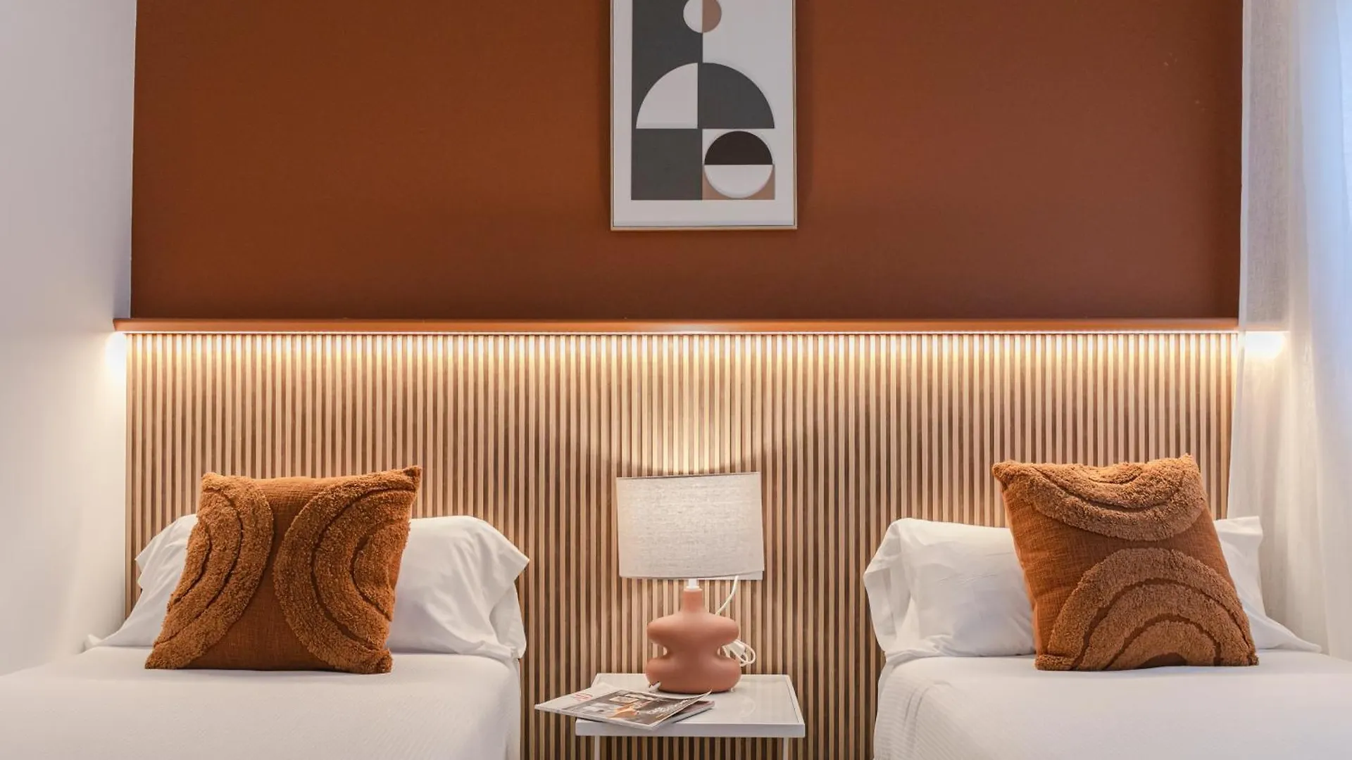 Isg Apartments Faustino 45 إشبيلية
