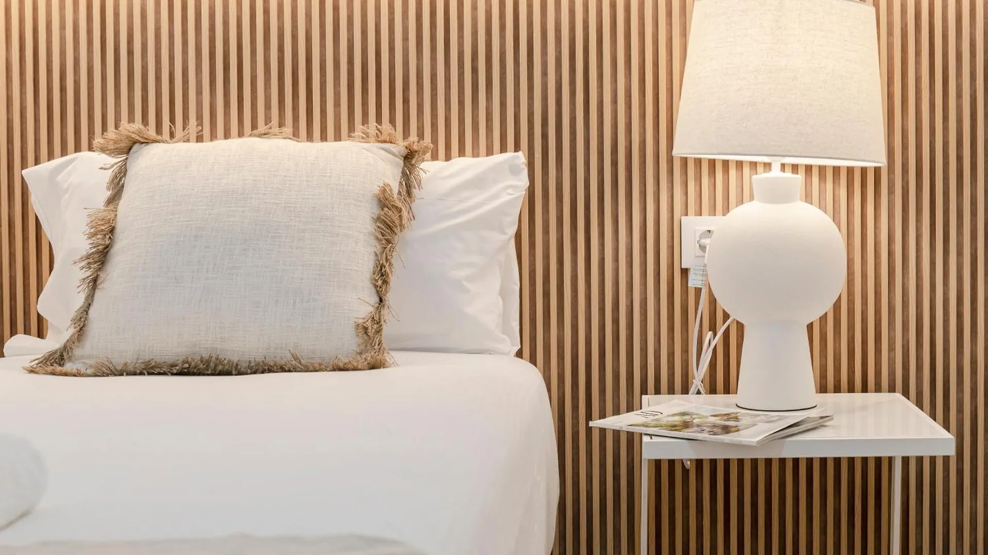 Isg Apartments Faustino 45 إشبيلية
