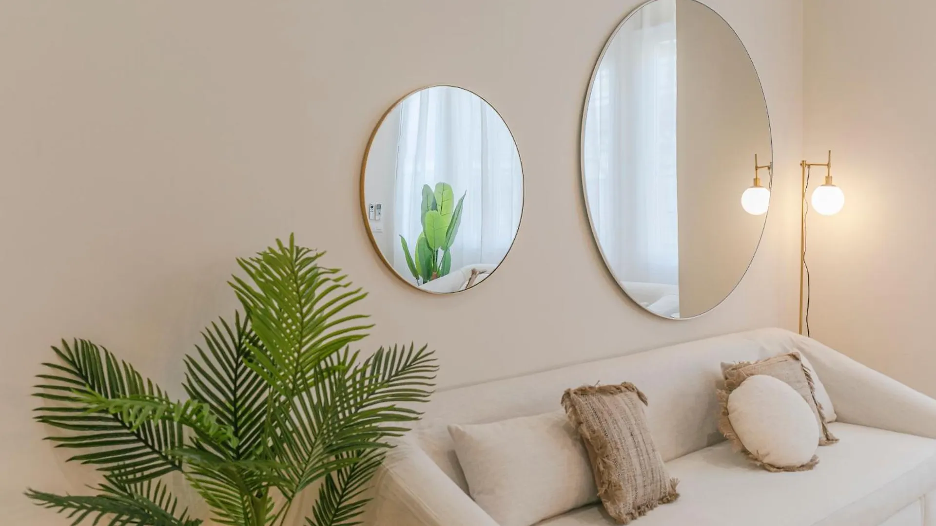 Isg Apartments Faustino 45 إشبيلية إسبانيا