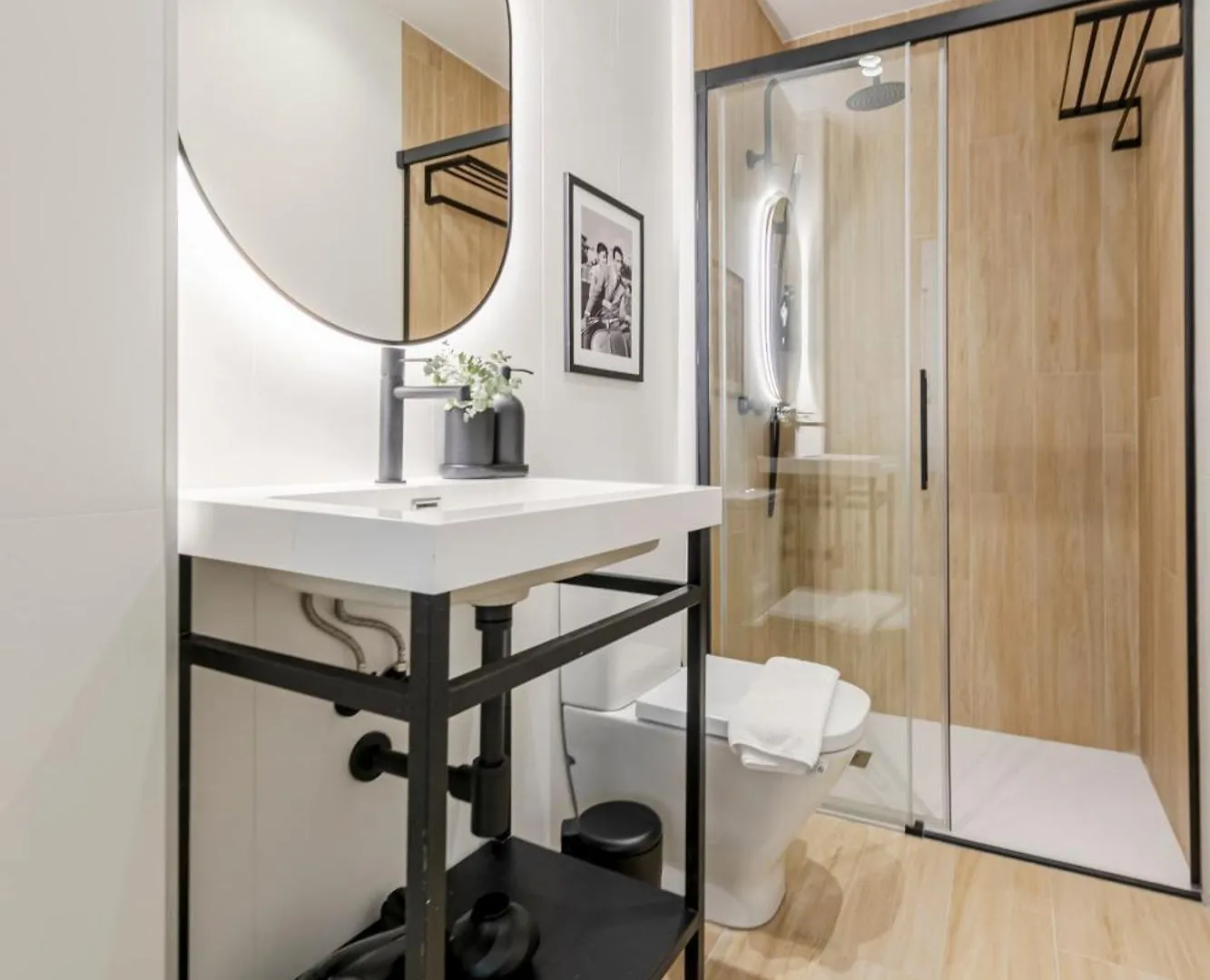 Isg Apartments Faustino 45 إشبيلية