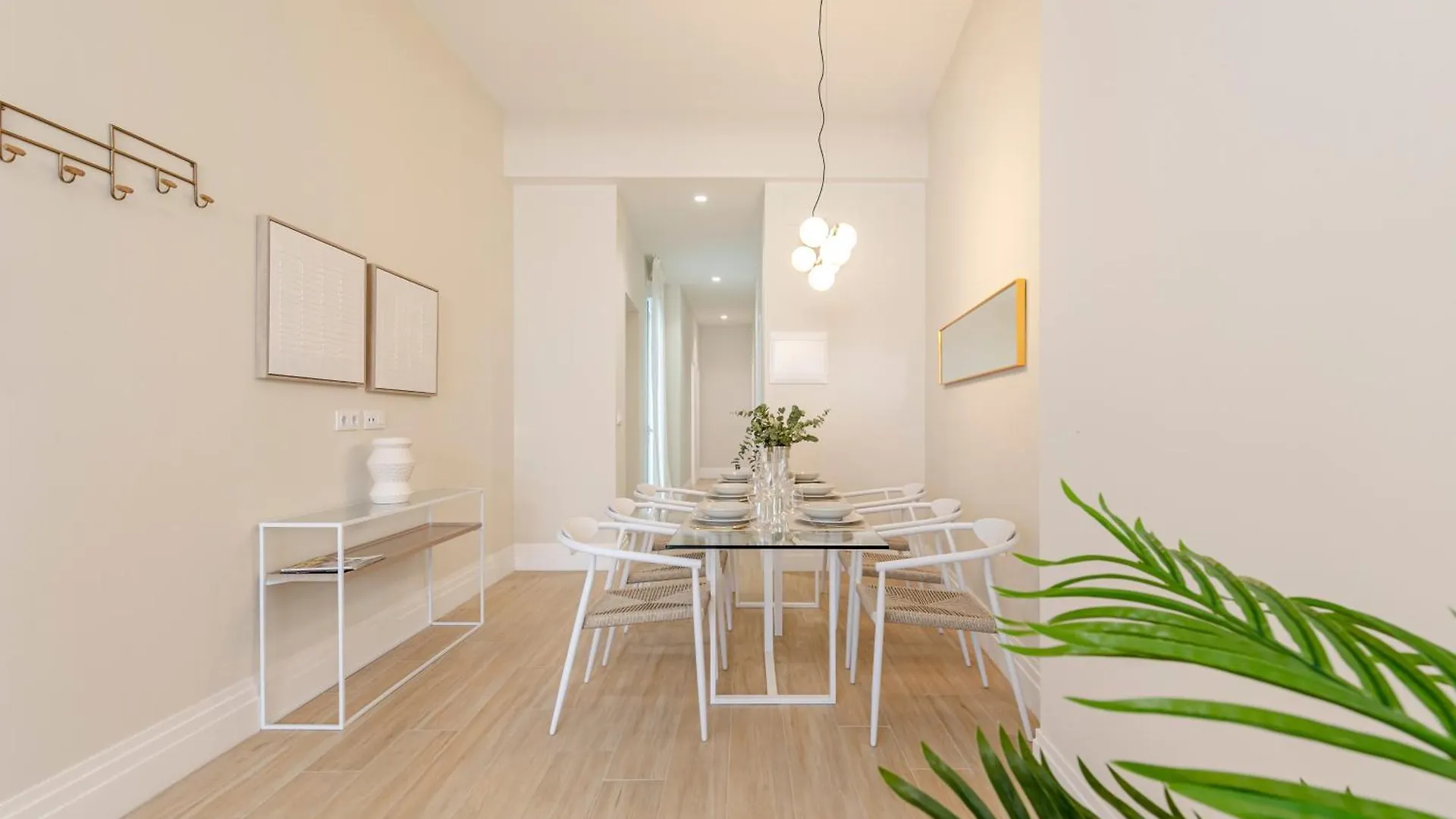 Isg Apartments Faustino 45 إشبيلية 0*,  إسبانيا