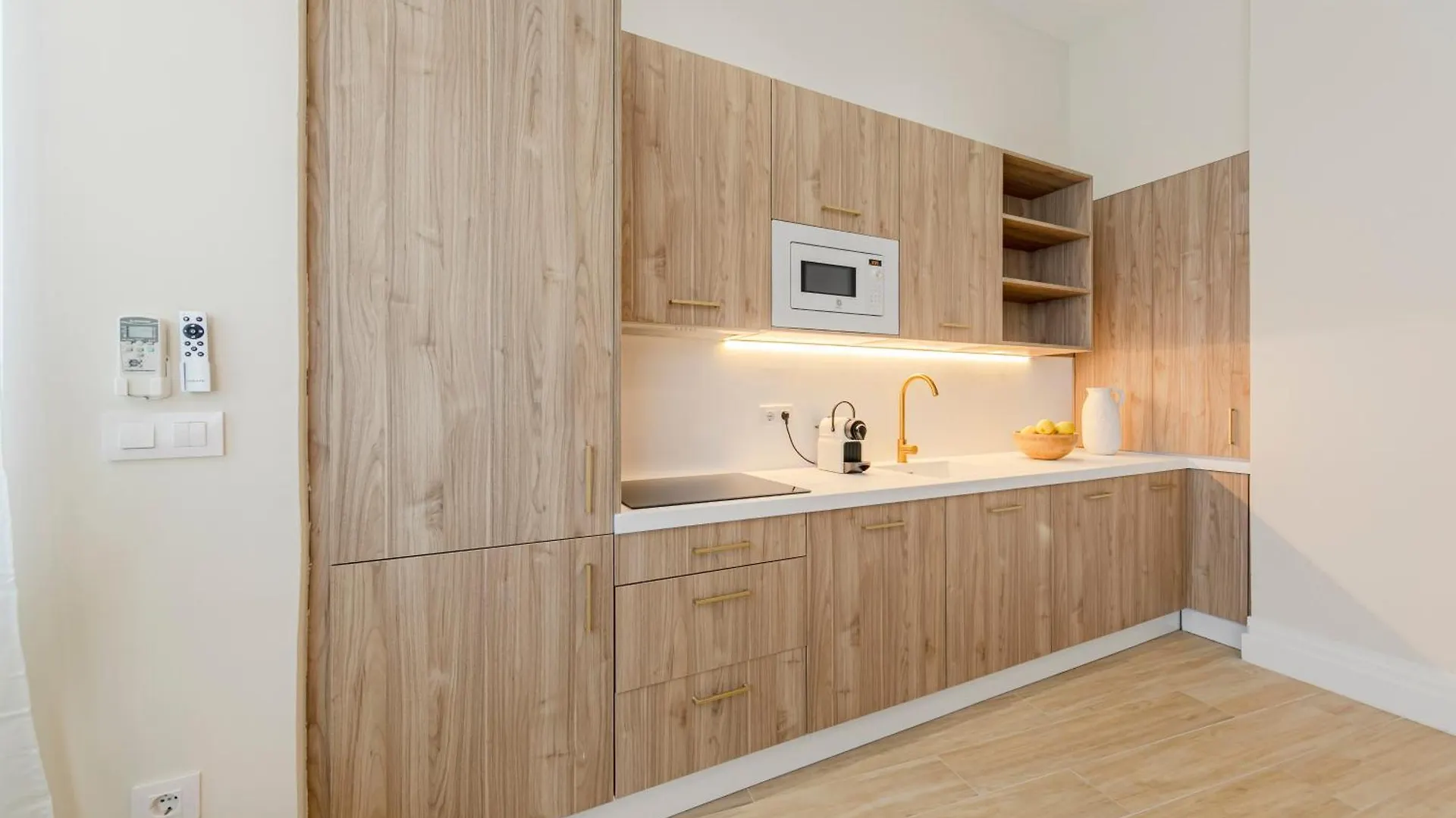 Isg Apartments Faustino 45 إشبيلية