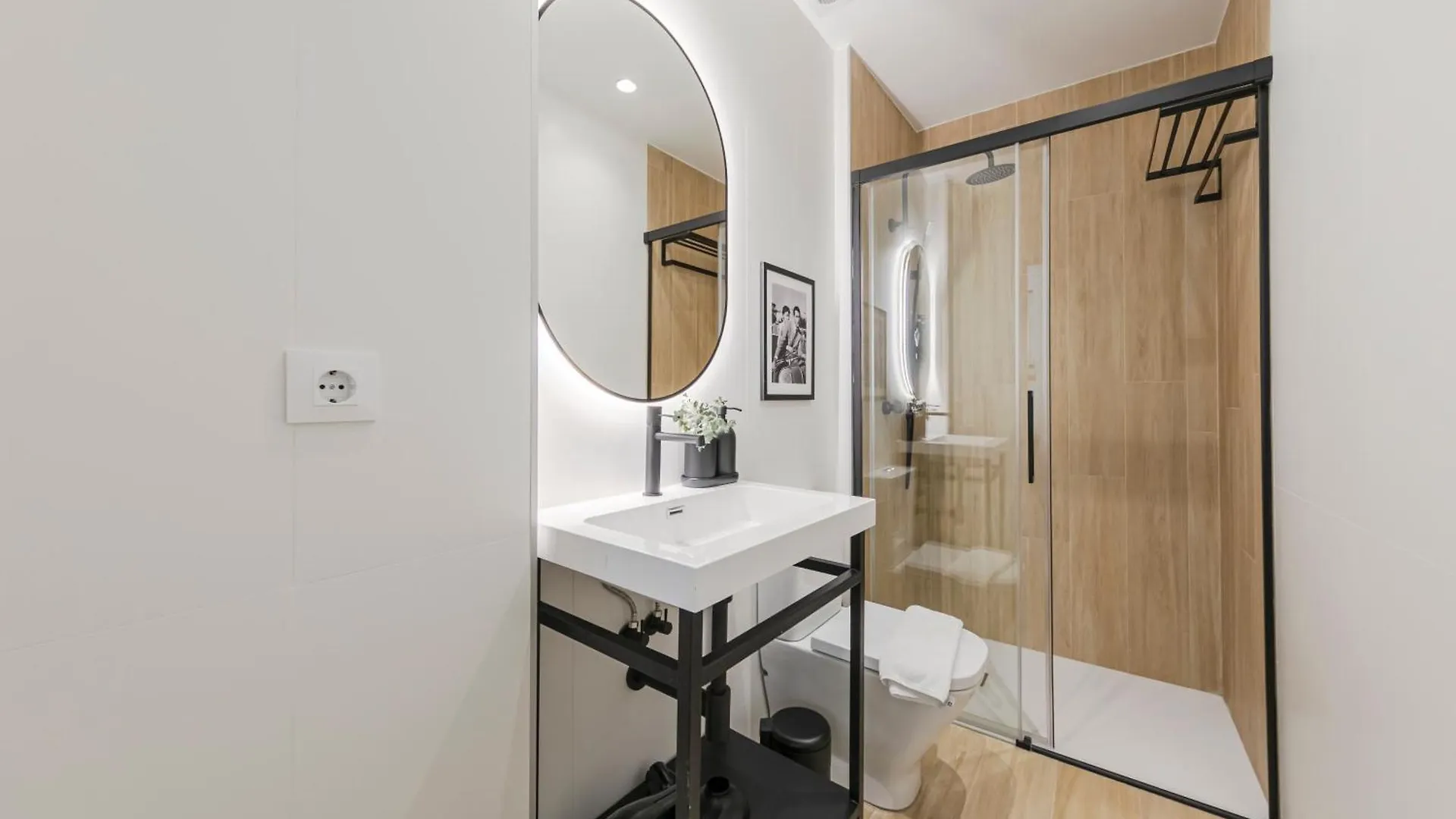 Isg Apartments Faustino 45 Seville