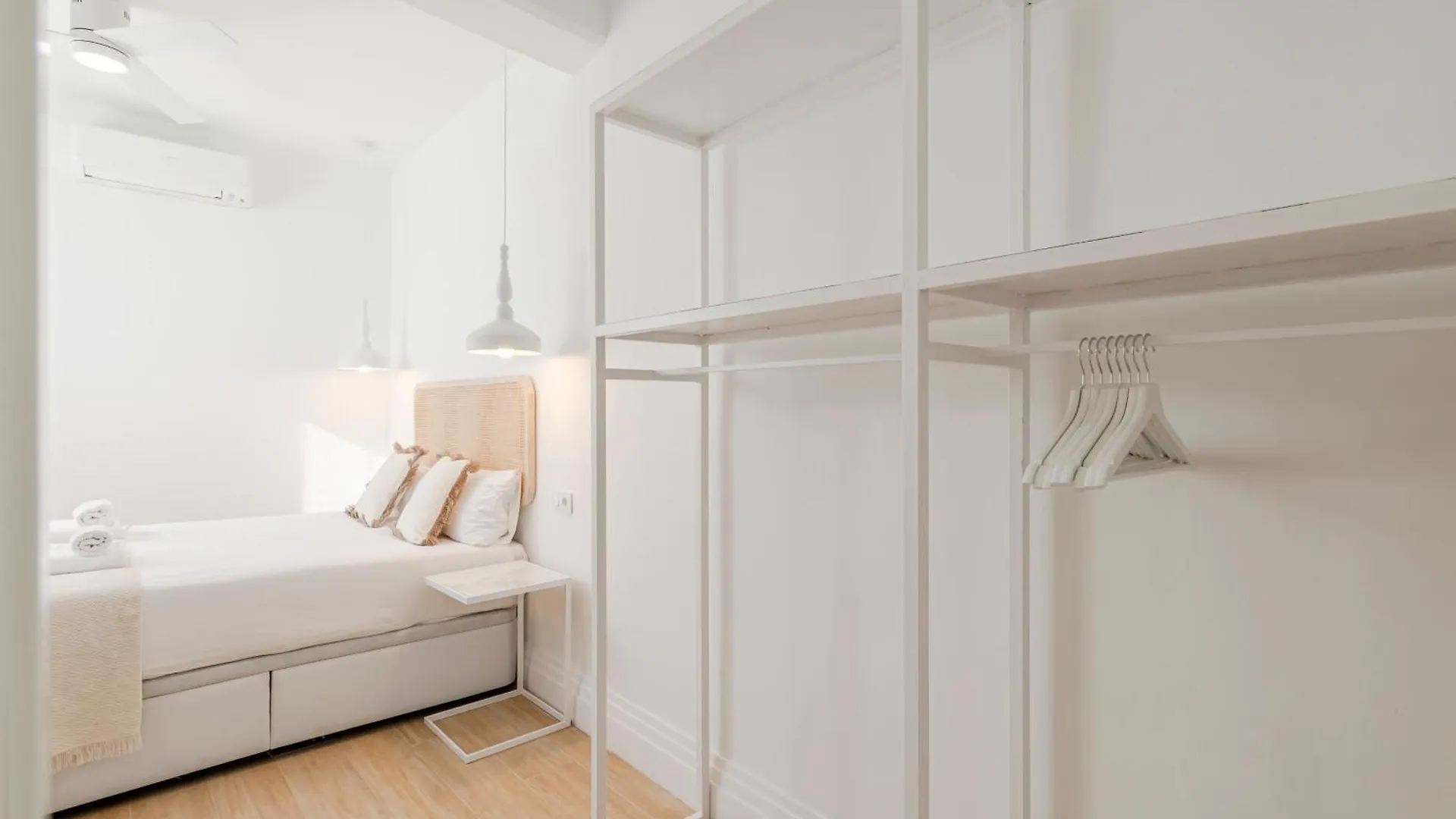 Isg Apartments Faustino 45 Seville 0*,  Spain